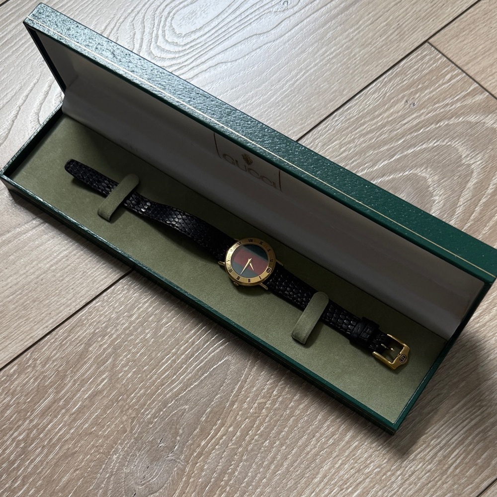 Gucci 300l Watch